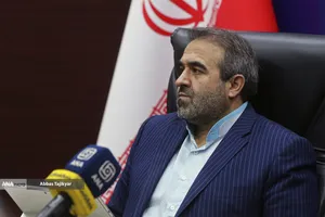 دکتر &laquo;سیدمحمود هاشمی&raquo; معاون علوم انسانی و هنر دانشگاه آزاد اسلامی