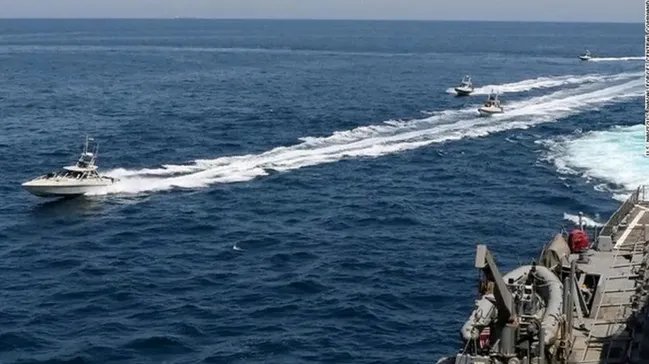 هیچ کشتی بدون اذن ایران از تنگه عبور نمی‌کند/ ادعاهای ترامپ فاقد وجاهت حقوقی است