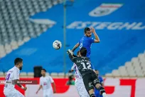 دیدار معوقه هفته بیست و دوم لیگ برتر فوتبال؛ استقلال و هوادار