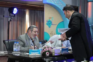 سی&zwnj;ونهمین جشنواره ملی قرآن و عترت دانشجویان کشور با شعار &laquo;دکتر طهرانچی، شهید راه قرآن و علم&raquo; در سالن امیرکبیر دانشگاه آزاد اسلامی اصفهان آغاز شد