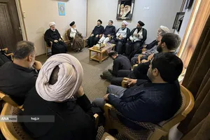 دیدار علیرضا بیات رئیس سازمان حج و زیارت و حجت&zwnj;الاسلام سیدعبدالفتاح نواب، نماینده ولی&zwnj;فقیه با تولیت مسجد کوفه با آیت الله حسینی