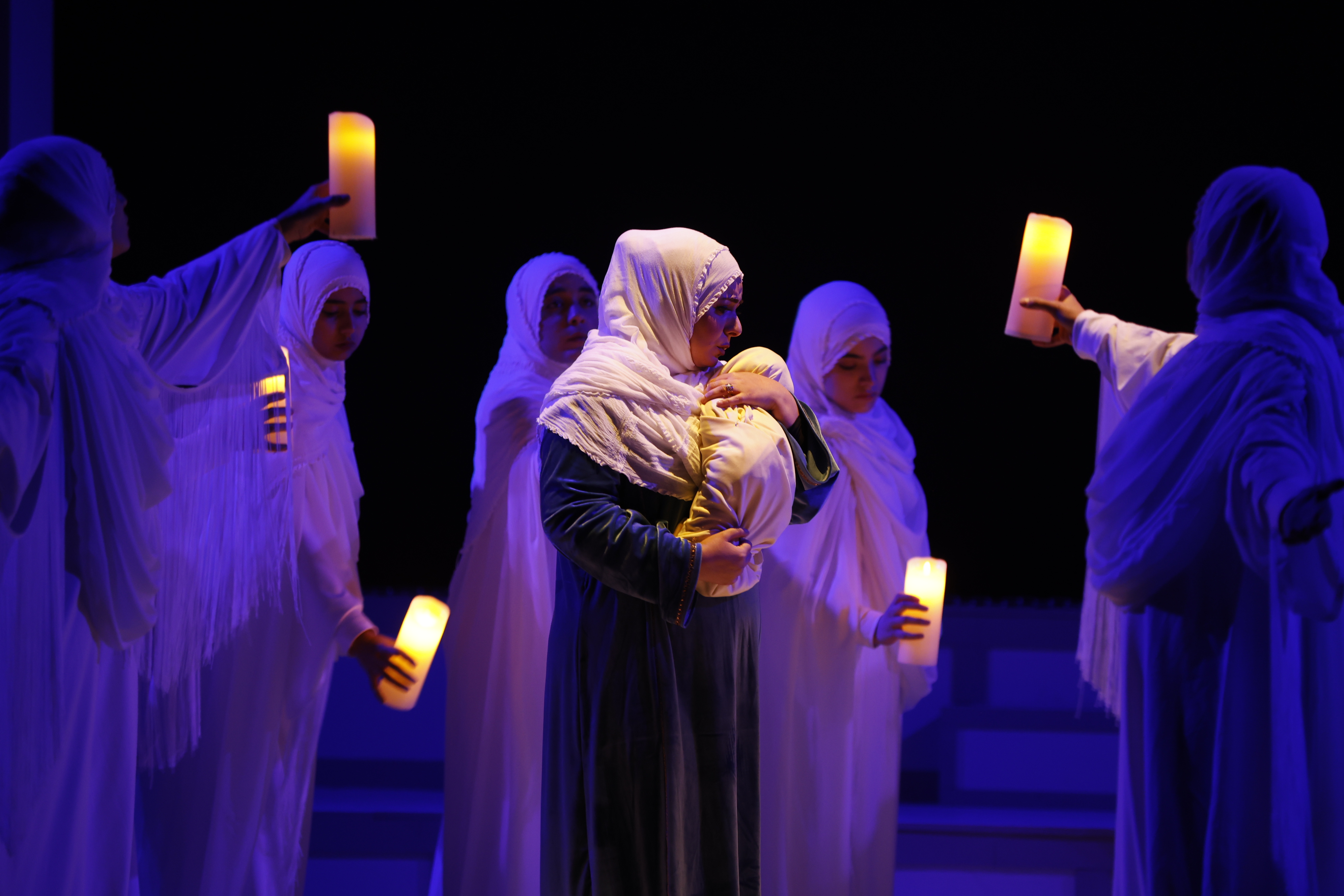 چالش‌های یک اجرای زنانه / هنر کمک کرد دوباره به زندگی امیدوار شوم