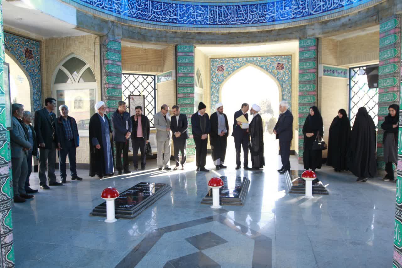 نشست تخصصی «شورای استانی امور شاهد و ایثارگران» در دانشگاه آزاد اراک برگزار شد