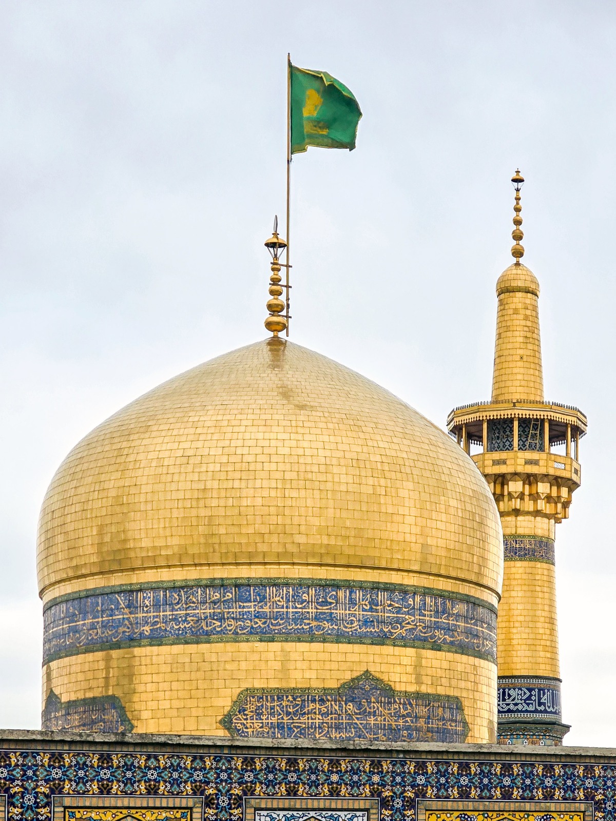 ۲۳ ذی‌القعده؛ روز زیارتی امام رضا(ع)؛ چرا امام هشتم جلوه‌گاه کرامت الهی است؟