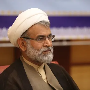 ضرورت گنجاندن سواد و ملاحظات اخلاقی هوش مصنوعی در برنامه‌های دانشگاهی