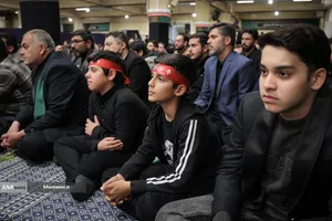 آخرین شب عزاداری شهادت حضرت زهرا(س) در حسینیه امام خمینی(ره)