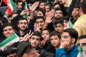 دیدار دانش&zwnj;آموزان و دانشجویان با رهبر معظم انقلاب