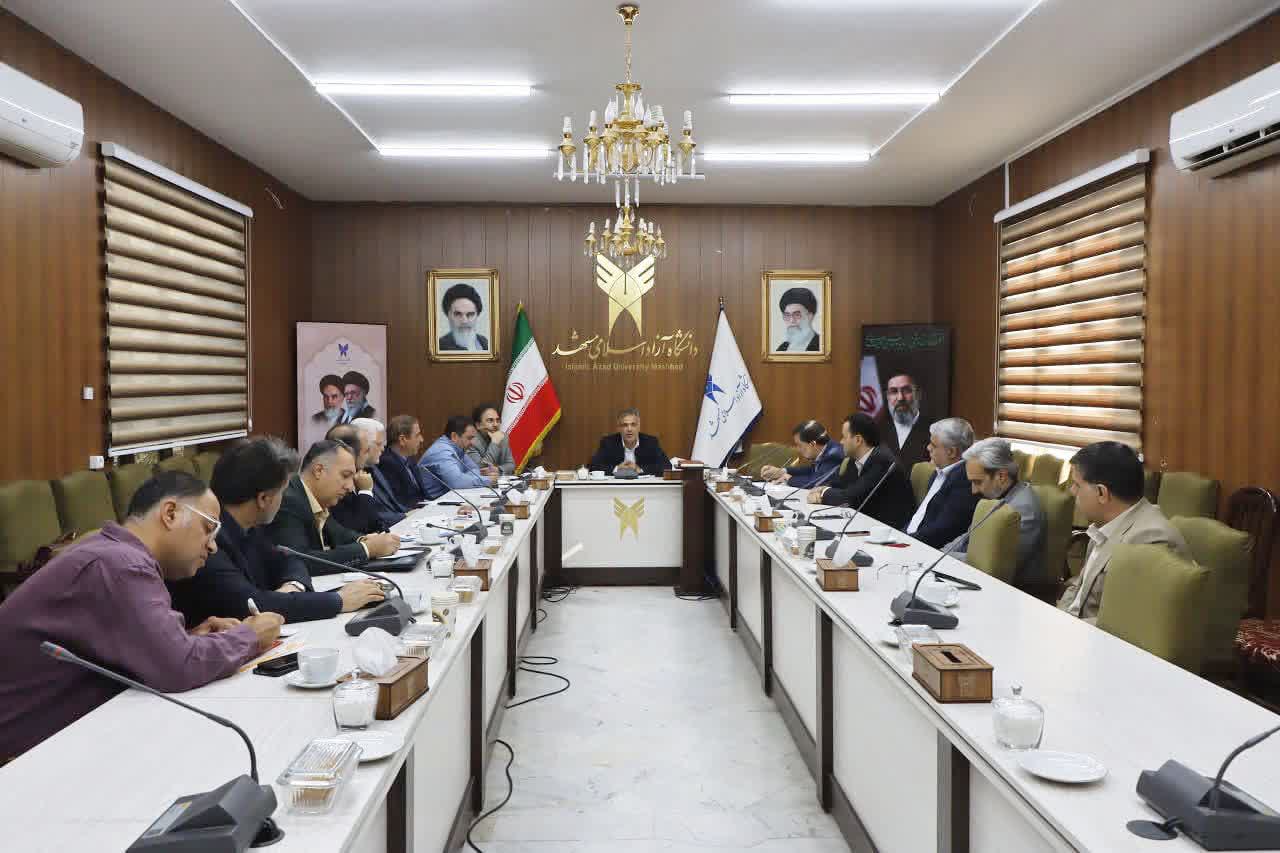 ایران در مقابل تبلیغات منفی دشمن توان حکمرانی را به رخ جهانیان کشید