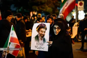 اجتماع مردمی در خونخواهی امام شهید امت - میدان امامت
