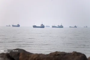 تنگه هرمز همچنان مسدود است