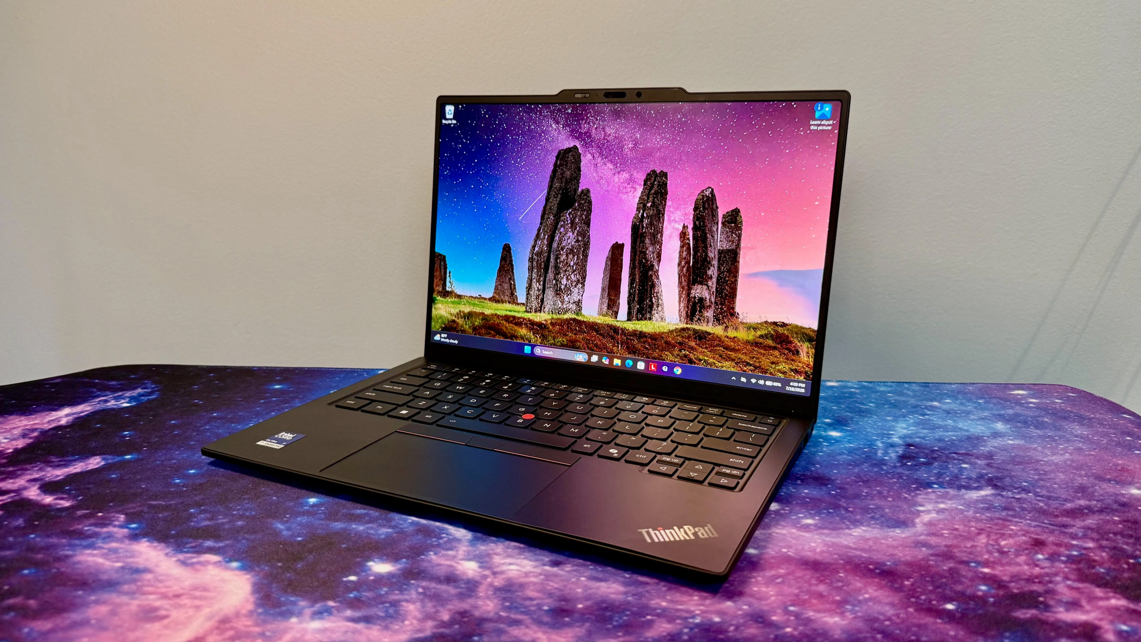 لنوو ThinkPad X۱ کربن نسل ۱۴ با حفظ طراحی کلاسیک خود سبک‌تر شده است