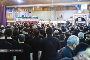 تشییع و خاکسپاری شهدای حملات رژیم صهیونیستی در قطعه42 بهشت زهرا(س)