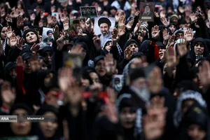 عزاداری هیئت&zwnj;های دانشجویی به مناسبت اربعین حسینی در جوار محل شهادت رهبر شهید انقلاب