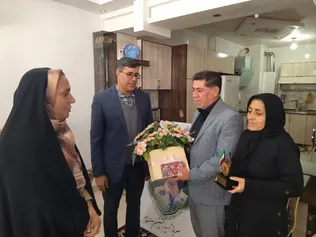 خانواده شهدا ترویج دهنده‌ فرهنگ ایثار و شهادت در جامعه هستند