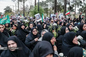 مراسم تشییع پیکر مطهر ۱۲ شهید جنگ رمضان
