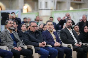 تجدید میثاق دانشگاهیان دانشگاه آزاد اسلامی با آرمان های امام خمینی(ره)