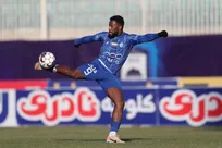 حاشیه جدید استقلال بازیکنی به نام نازون/ مکه یا مراکش؟ بازیکنی که بدون اجازه ایران را ترک کرد