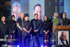 مراسم چهلم زنده&zwnj;یاد &laquo;اکبر عبدی&raquo;
