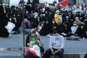 مراسم دعای عرفه در دانشگاه تهران