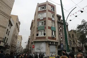حمله هوایی جنگنده&zwnj;های اسرائیلی_آمریکایی به خیابان پیروزی تهران