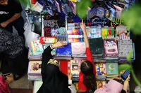 بازار لوازم التحریر تهران