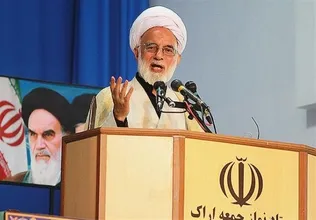 دری نجف‌آبادی: صادرات نفت یا برای همه یا برای هیچ‌کس/ صادرات نفت آنها را تا باب‌المندب دنبال می‌کنیم