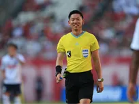 تیم داوری ژاپنی قاضی بازی الاهلی - سپاهان