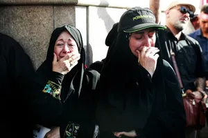 مراسم وداع با رهبر شهید انقلاب حضرت آیت الله سیدعلی خامنه&zwnj;ای (ره) و خانواده ایشان