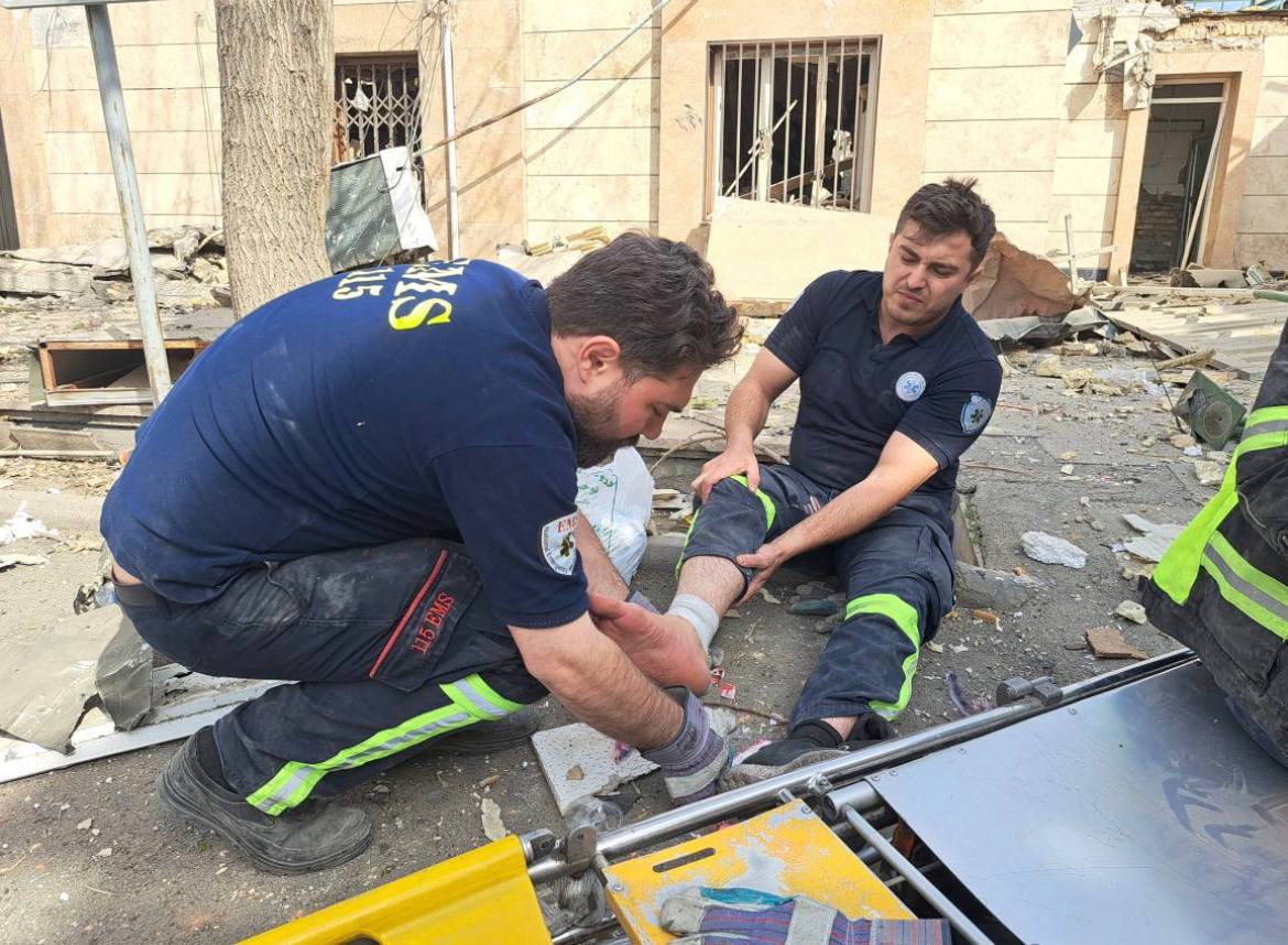 حمله به مراکز درمانی و آمبولانسها در ایران؛ نقض آشکار حقوق و ضرورت ورود نهادهای بینالمللی حمله به مراکز درمانی و آمبولانسها در ایران؛ نقض آشکار حقوق و ضرورت ورود نهادهای بینالمللی