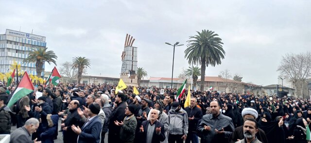 مردم شهرهای مختلف در فراق امام خامنه‌ای در خیابان‌ها به عزاداری پرداختند