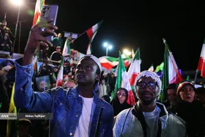 اجتماع مردمی در حمایت از رزمندگان اسلام و وداع با سردار شهید خادمی