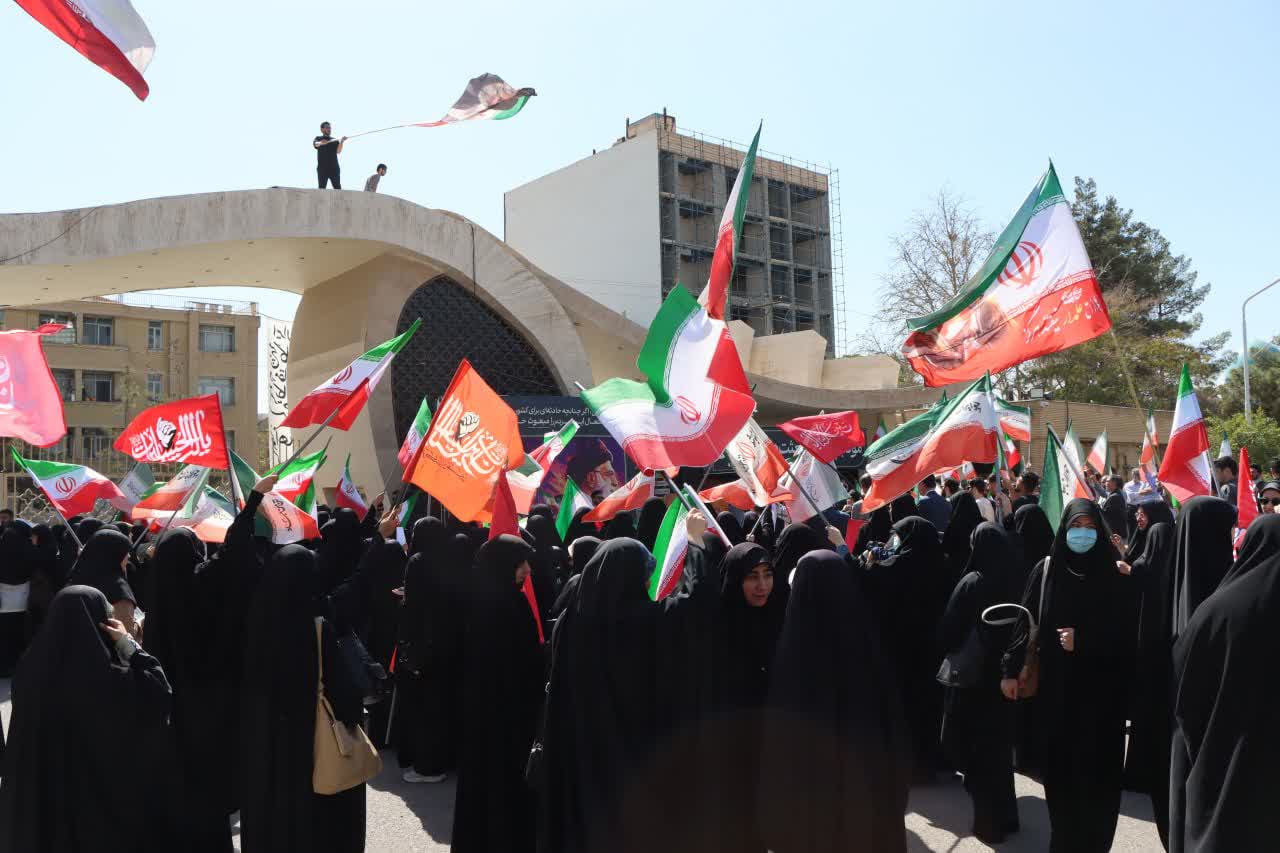 توان علمی کشور یکی از اهداف تجاوز نظامی دشمن به ایران بود/ دانشگاهیان بر ادامه مسیر شهدا تأکید دارند