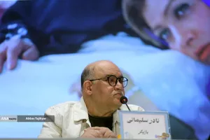 نادر سلیمانی بازیگر در نشست خبری فیلم سینمایی صیاد