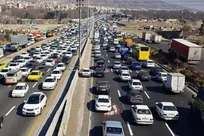 ترافیک سنگین در ورودی‌های پایتخت/ تداوم بارش باران در محورهای ۷ استان