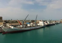 ایجاد پایانه لجستیکی و پشتیبانی بندرلنگه در راستای افزایش ظرفیت کالا