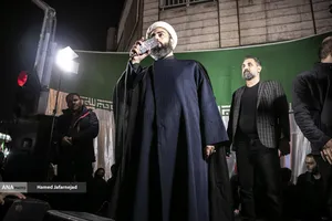 سخنرانی حجت الاسلام طباخیان دومین شب عزاداری در سوگ رهبر شهید انقلاب - خیابان نبرد