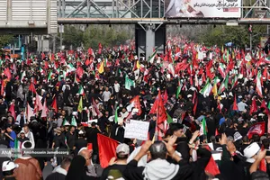 تشییع پیکر مطهر آقای شهید ایران و خانواده ایشان