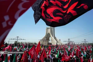 تشییع پیکر مطهر آقای شهید ایران و خانواده ایشان
