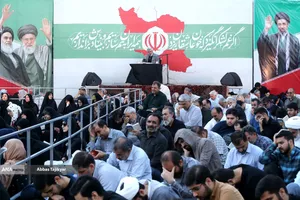 مراسم دعای عرفه در دانشگاه تهران