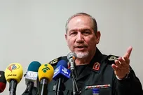 سرلشکر صفوی: آمریکایی‌ها نمی‌توانند روابط اقتصادی ایران را کنترل کنند/ ضرورت تقویت تجارت با ۱۵ کشور همسایه