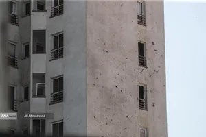 ساختمان مجاور اساتید سرو