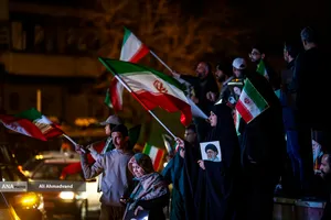 اجتماع مردمی در خونخواهی امام شهید امت - میدان انقلاب