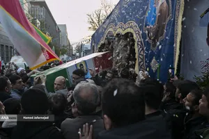 تشییع پیکر شهیدان لاریجانی، سلیمانی و شهدای ناو دنا نیروی دریایی ارتش