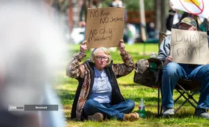 قیام&zwnj; مردم آمریکا علیه ترامپ