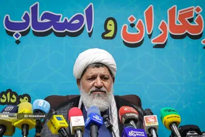 نشست خبری حجت&zwnj;الاسلام علی شیرازی رئیس سازمان عقیدتی سیاسی فراجا 