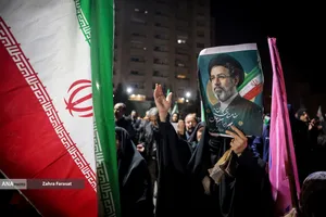 اجتماع مردمی در خونخواهی امام شهید امت - چیتگر
