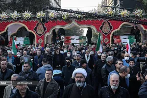 تشییع پیکر 100 شهید دوران دفاع مقدس همزمان با سالروز شهادت حضرت فاطمه زهرا(س) در تهران