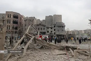 حمله هوایی جنگنده&zwnj;های اسرائیلی_آمریکایی به خیابان پیروزی تهران