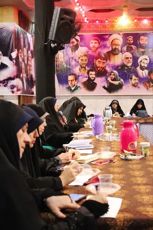 فعالیت خادمیاران و یاوران رضوی منطقه دارالمومنین تهران 