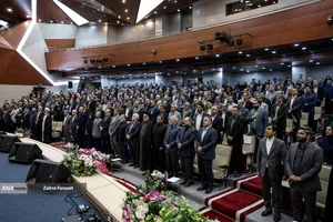 آئین بزرگداشت مقام استاد و سرآمدان آموزشی